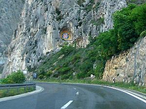 Torcida artwork in the mountainside!